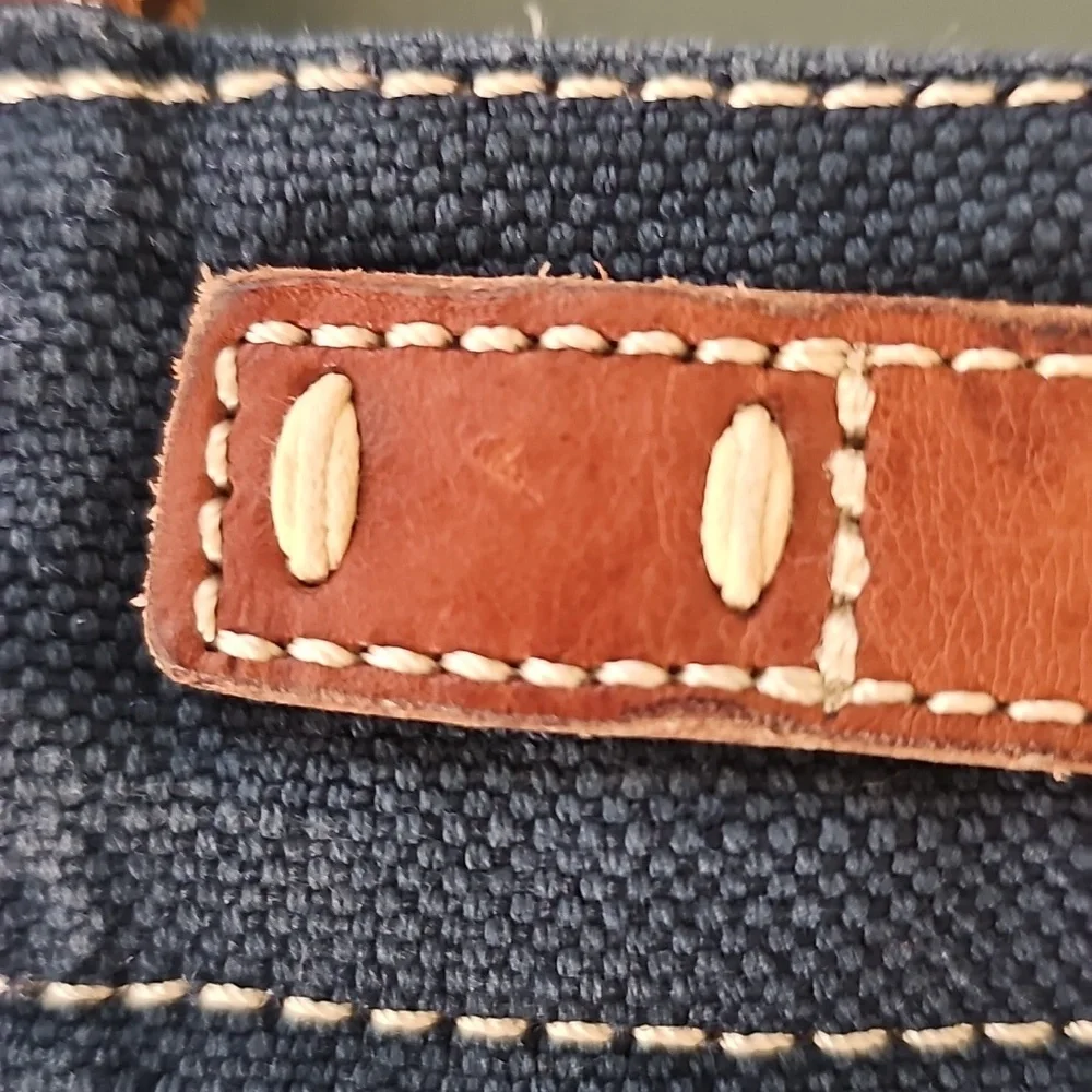 49 SQUARE MILES , Crossbody‎ Washed Blue Canvas Bag. Excelent Condition.